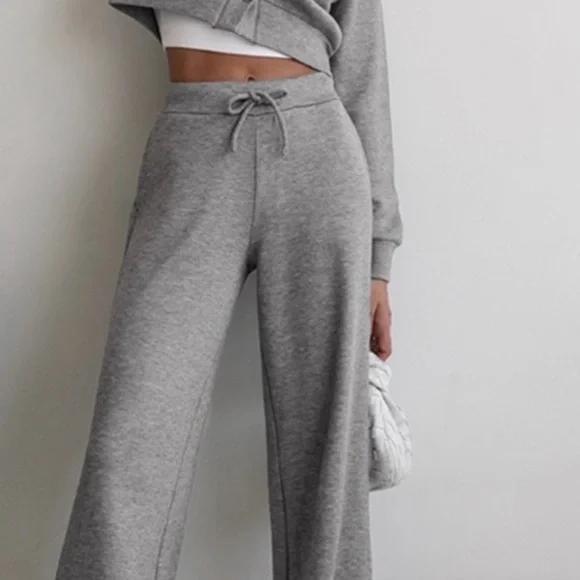 Commense Gray set. Jacket L, PTP 21, L 18, - Lounge pants S, Waist 15, Inseam 30 - Picture 13 of 16